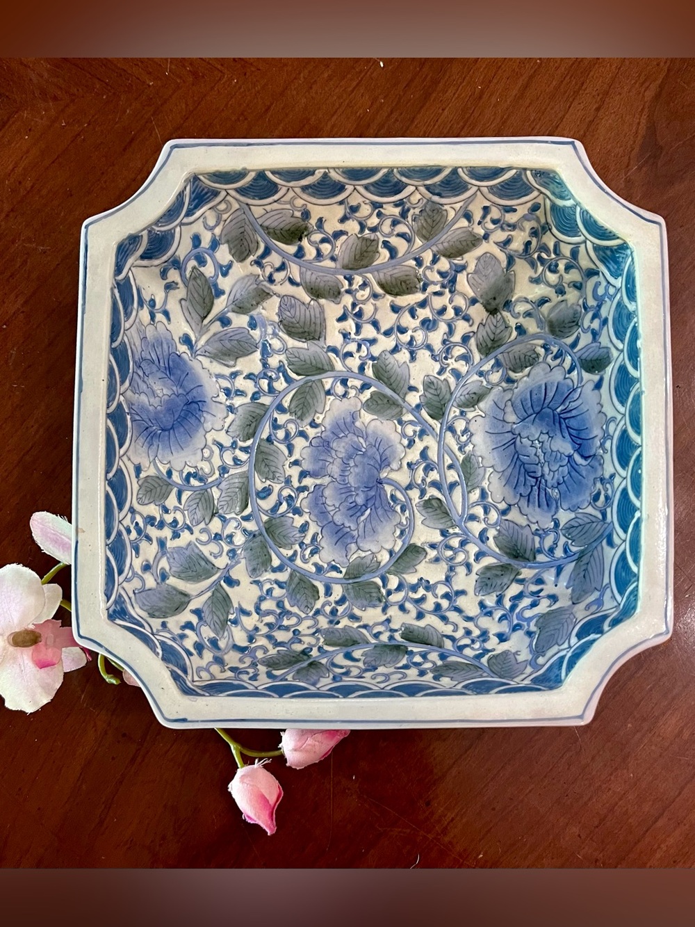 Chinoiserie Blue & White Porcelain Square Bowl Notched Corner Decorative